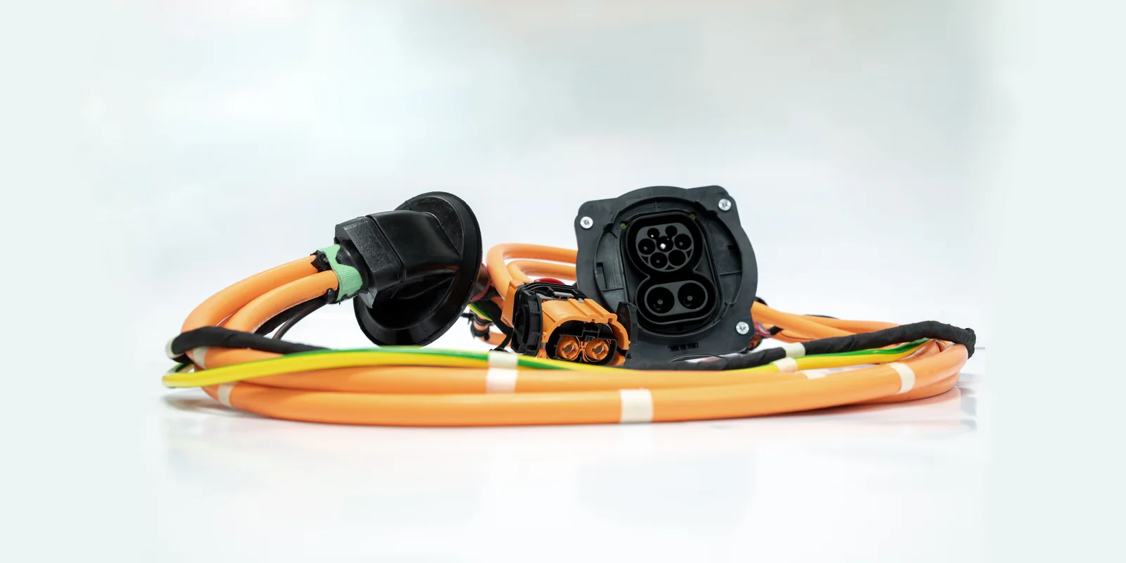 A high-voltage power set for the A-Class.