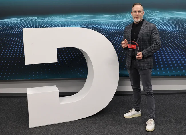 Jerzy Bittner, responsible for recruiting in Germany, with the “Top Employer Germany” award.