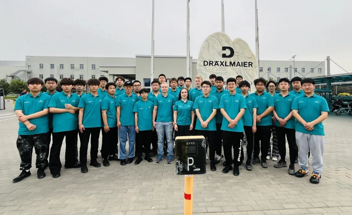 Gruppenfoto mit den chinesischen Azubis