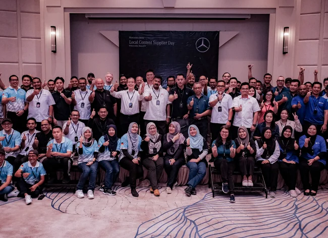 A group photo in Malaysia on the occasion of the Local Content Supplier Day.