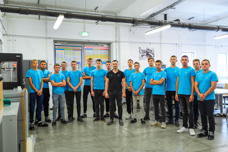 Vladimir enjoys sharing his experience with apprentices and coworkers.