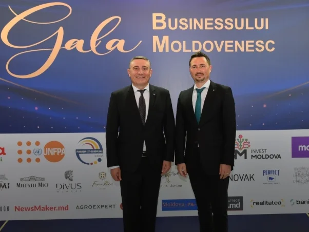 Vadim Bubulici, Head of Professional Education Moldova (right), together with Sergiu Harea, President of the Chamber of Commerce and Industry of the Republic of Moldova (left).